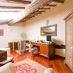 ホテル Regnalla Luxury ピエトラサンタ