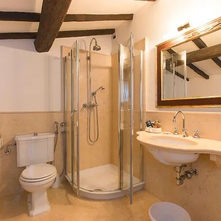 Regnalla Luxury *