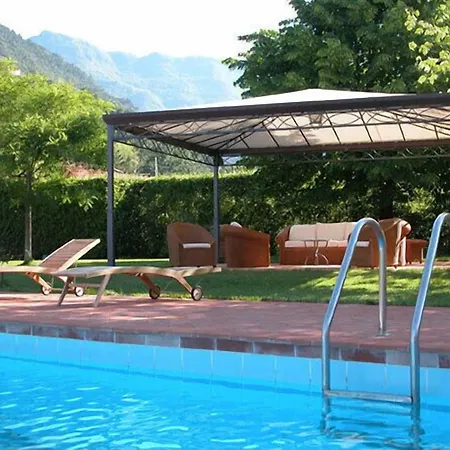 Regnalla Luxury * Pietrasanta