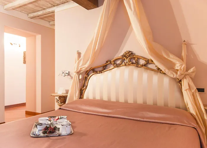 Regnalla Luxury Hotel